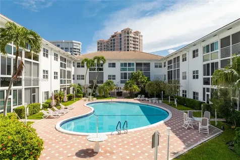 1461 S Ocean Boulevard Lauderdale By The Sea FL 33062