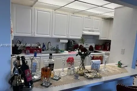 17600 NW 68th Avenue Hialeah FL 33015
