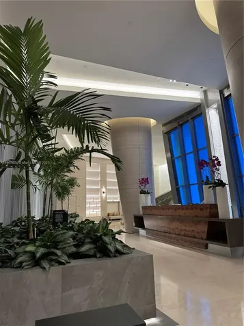 18201 Collins Avenue Sunny Isles Beach FL 33160