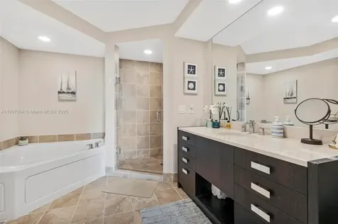 18201 Collins Avenue Sunny Isles Beach FL 33160