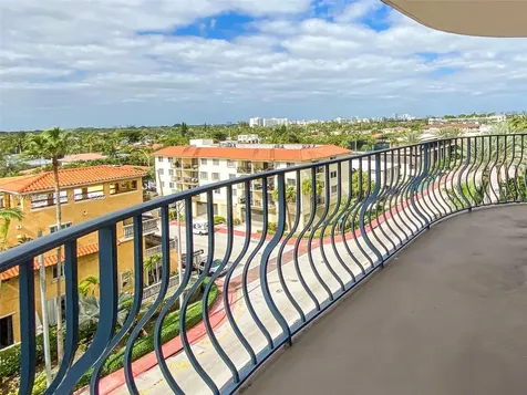8877 Collins Avenue Surfside FL 33154