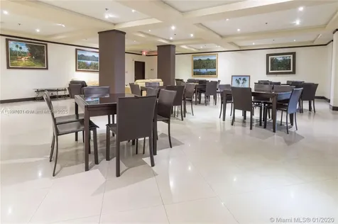 8877 Collins Avenue Surfside FL 33154
