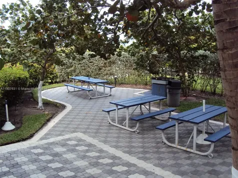 8877 Collins Avenue Surfside FL 33154