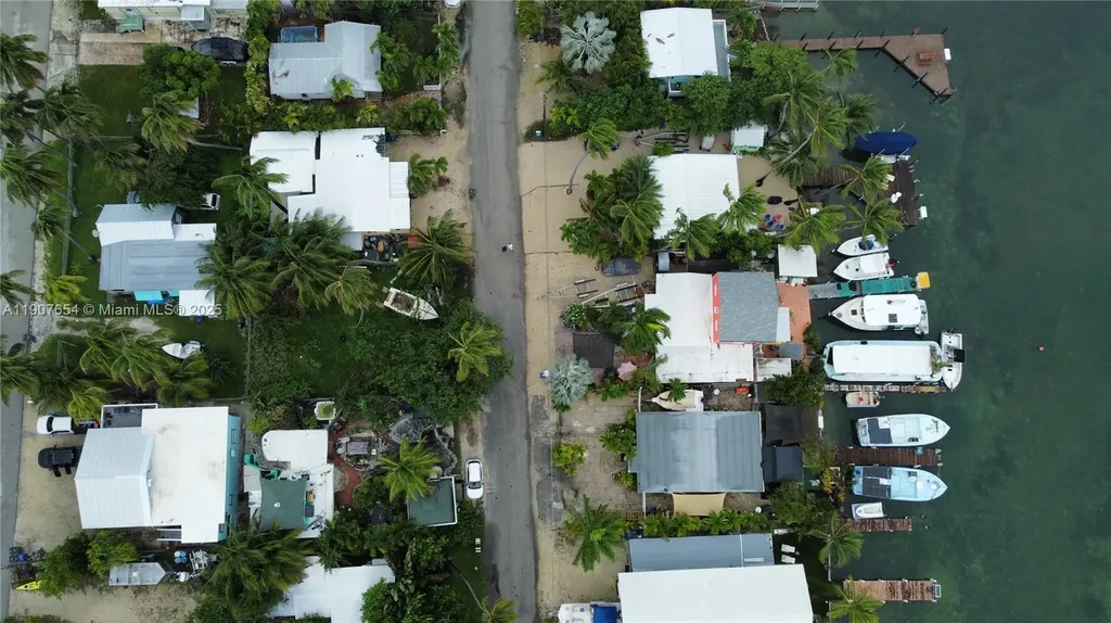 77 S Conch Avenue Marathon FL 33050