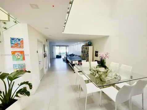 20444 NE 34th Court Aventura FL 33180