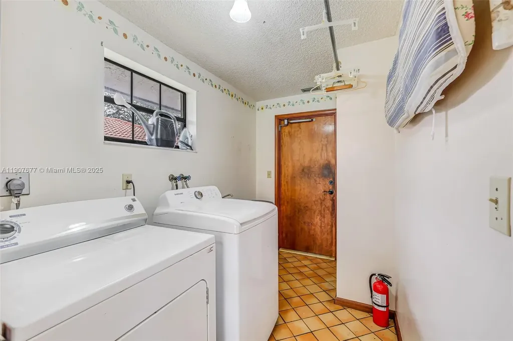 10963 NW 12th Manor Coral Springs FL 33071