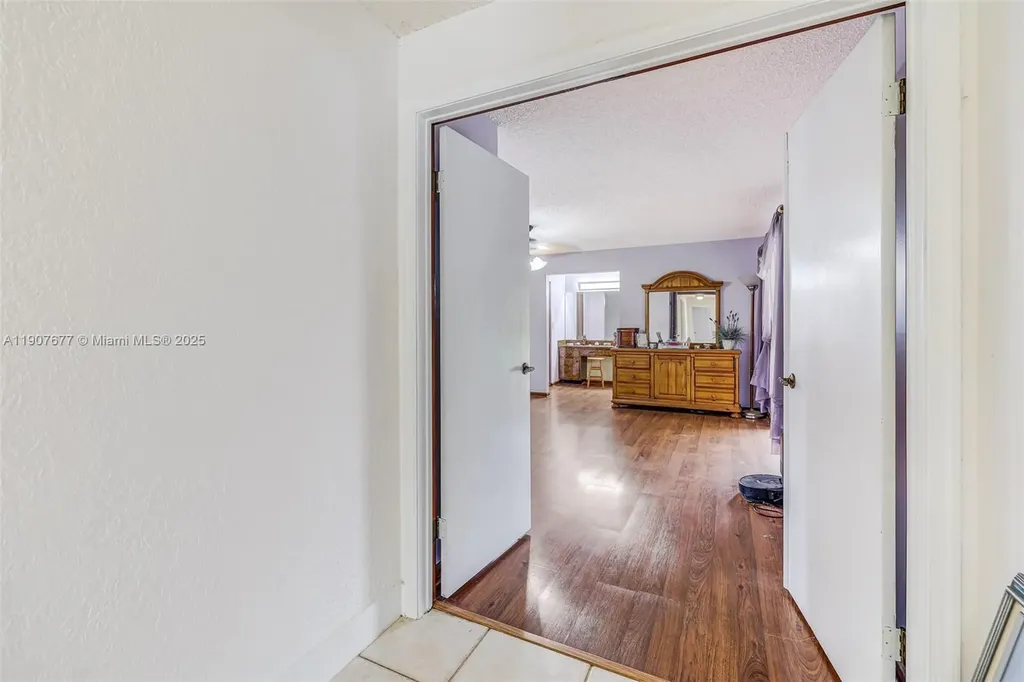 10963 NW 12th Manor Coral Springs FL 33071