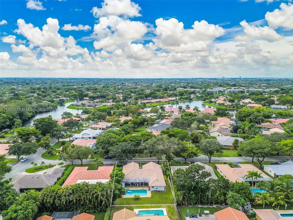 10963 NW 12th Manor Coral Springs FL 33071