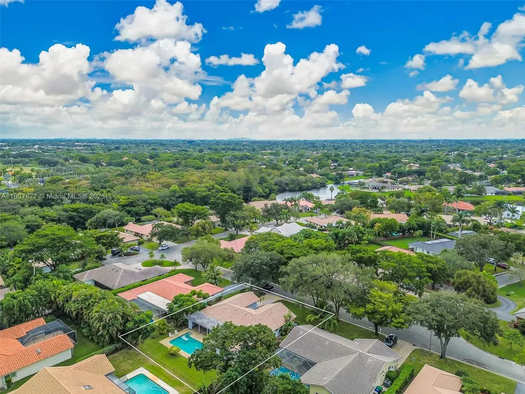 10963 NW 12th Manor Coral Springs FL 33071