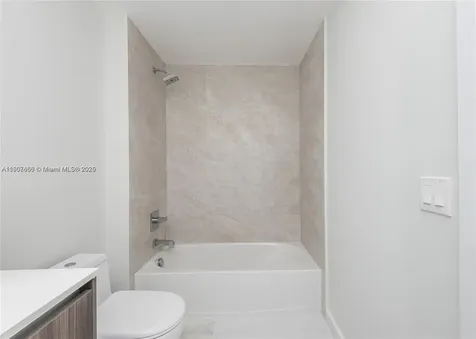 488 NE 18th Street Miami FL 33132