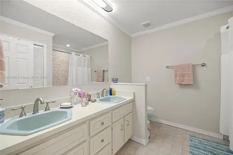 9812 SW 74 Avenue Ocala FL 34476