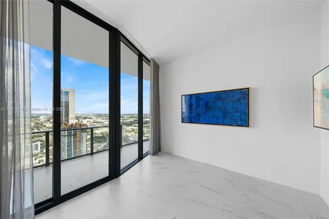 1000 Biscayne Boulevard Miami FL 33132