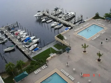 18061 Biscayne Boulevard Aventura FL 33160