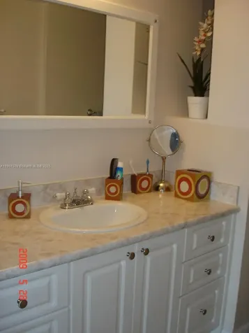 18061 Biscayne Boulevard Aventura FL 33160