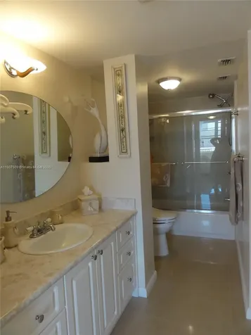 18061 Biscayne Boulevard Aventura FL 33160