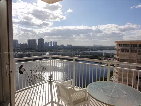 18061 Biscayne Boulevard Aventura FL 33160