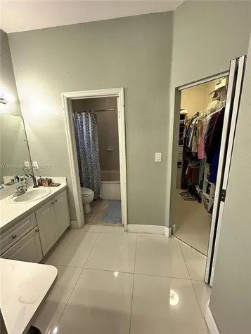 4607 NW 165th Street Miami Gardens FL 33054