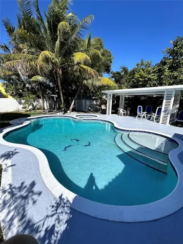 4607 NW 165th Street Miami Gardens FL 33054
