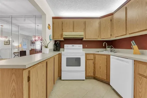 442 Pine Glen Lane Green Acres FL 33463
