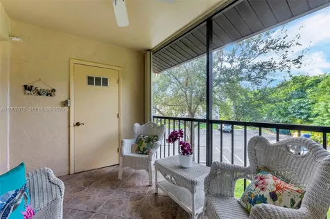 442 Pine Glen Lane Green Acres FL 33463