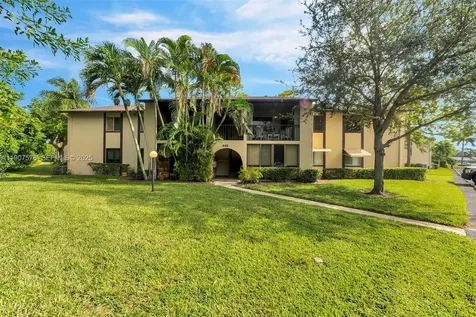 442 Pine Glen Lane Green Acres FL 33463