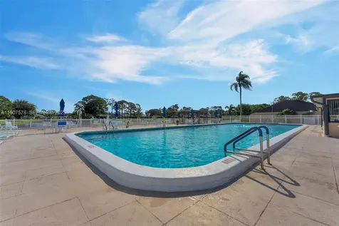 442 Pine Glen Lane Green Acres FL 33463