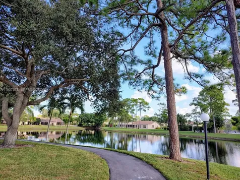 442 Pine Glen Lane Green Acres FL 33463