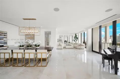 1925 Brickell Avenue Miami FL 33129