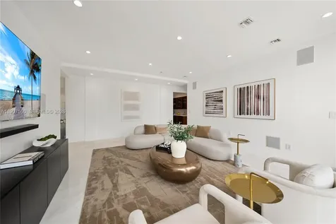1925 Brickell Avenue Miami FL 33129