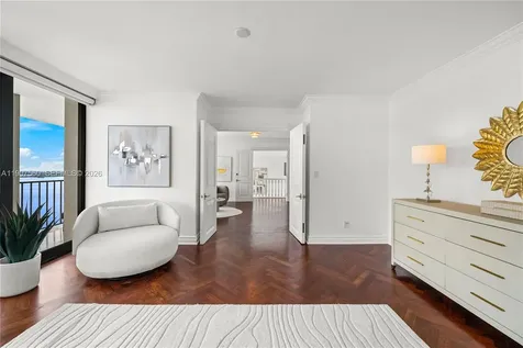 1925 Brickell Avenue Miami FL 33129