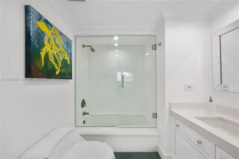 1925 Brickell Avenue Miami FL 33129