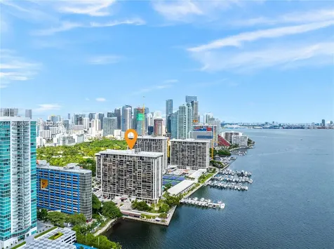 1925 Brickell Avenue Miami FL 33129