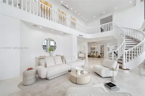 1925 Brickell Avenue Miami FL 33129