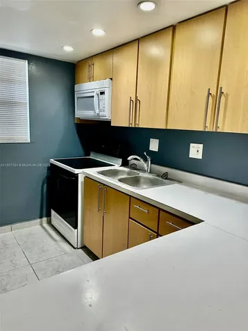 8101 SW 73rd Avenue Miami FL 33143