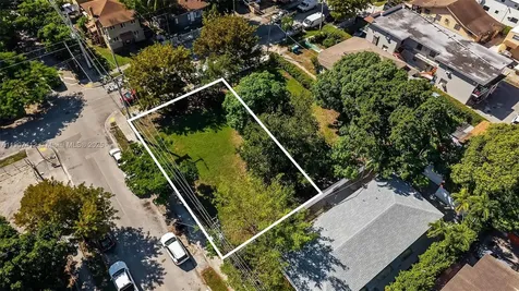 1101 NW 5th Street Miami FL 33128