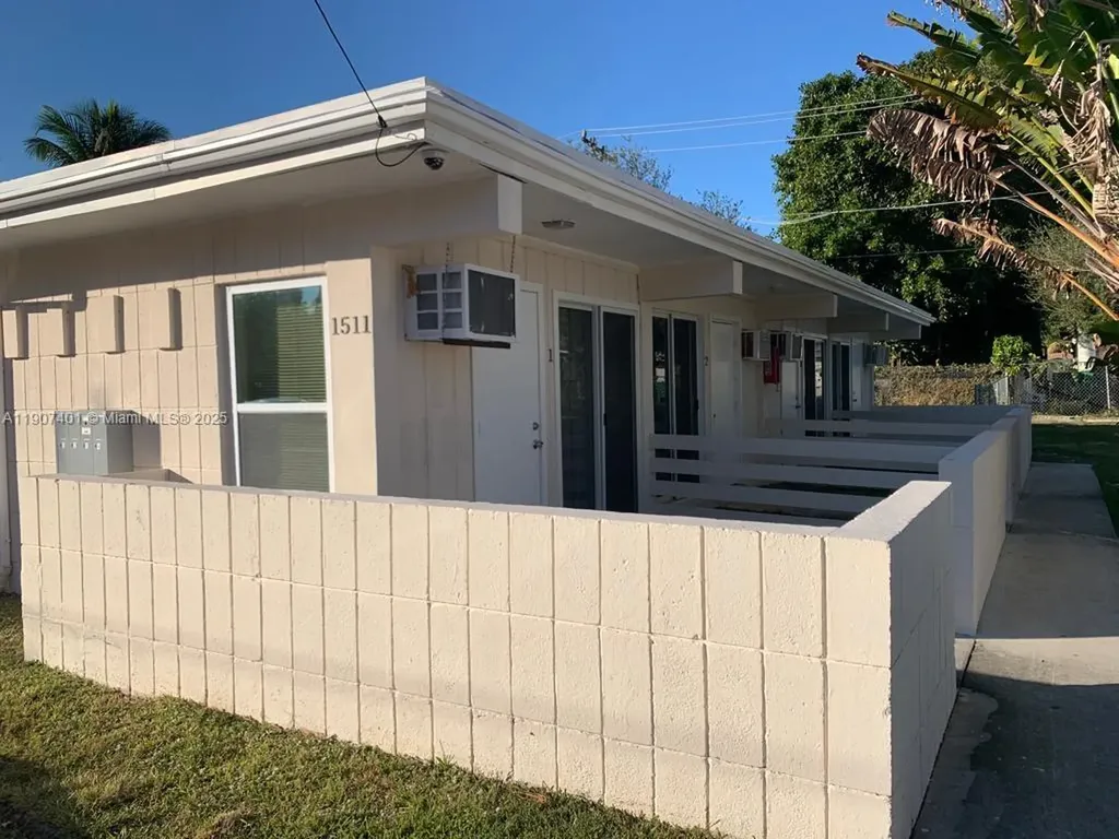 1511 NE 117th Street Miami FL 33161