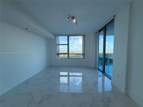 2641 N Flamingo Road Sunrise FL 33323