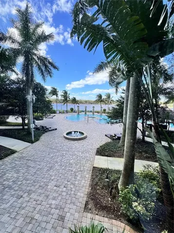 2641 N Flamingo Road Sunrise FL 33323