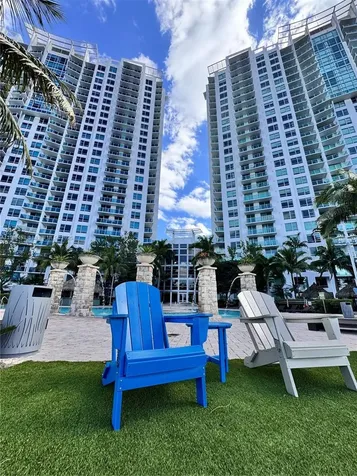 2641 N Flamingo Road Sunrise FL 33323