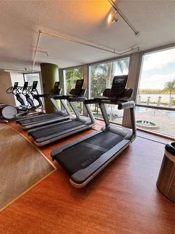 2641 N Flamingo Road Sunrise FL 33323