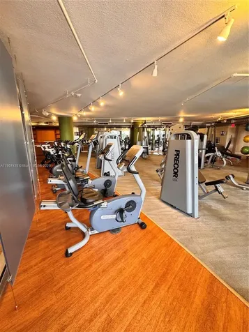 2641 N Flamingo Road Sunrise FL 33323