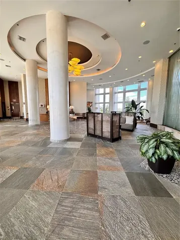 2641 N Flamingo Road Sunrise FL 33323