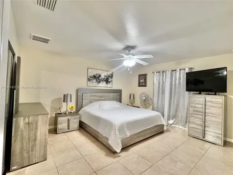 2916 51st Street SW Lehigh Acres FL 33976