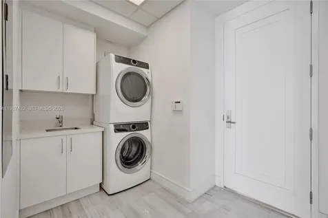 17901 Collins Avenue Sunny Isles Beach FL 33160