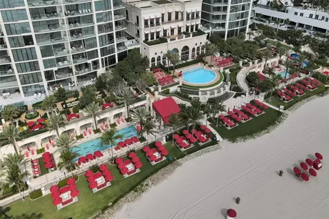 17901 Collins Avenue Sunny Isles Beach FL 33160