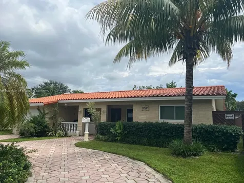 2001 N 41st Avenue Hollywood FL 33021
