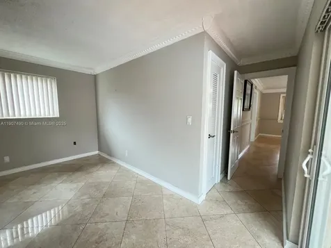 2001 N 41st Avenue Hollywood FL 33021