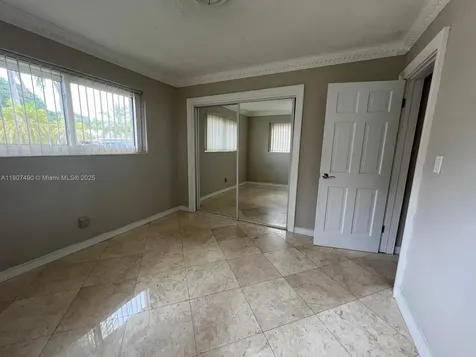 2001 N 41st Avenue Hollywood FL 33021