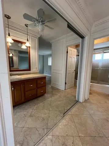 2001 N 41st Avenue Hollywood FL 33021