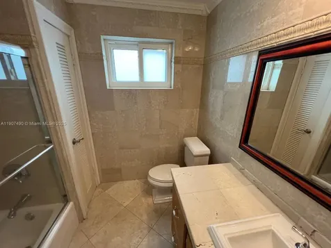 2001 N 41st Avenue Hollywood FL 33021